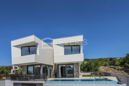 1631082975 img 2548 4