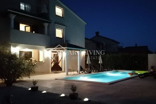 Porec-Umgebung, Freistehendes geräumiges Haus 320 m2, mit Pool 1654690627 10