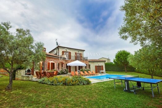 Poreč-Umgebung, Luxus-Steinvilla im istrischen Stil mit Swimmingpool 1680436055 1