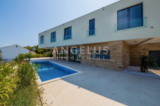 Ciovo - Luxusvilla mit Panoramablick auf das Meer, 320 m2 1680618907 3 17