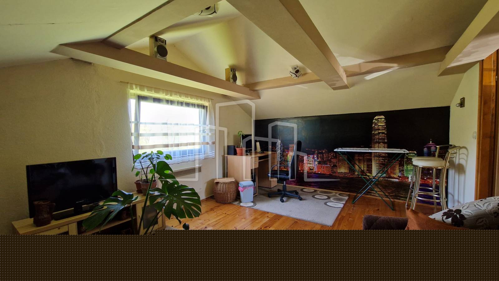 1682679943 20230428 120642