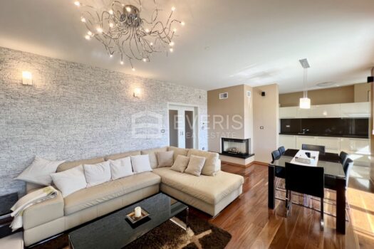 1695901500 img 2037 4