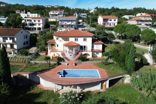 1697619876 dji 0253 4