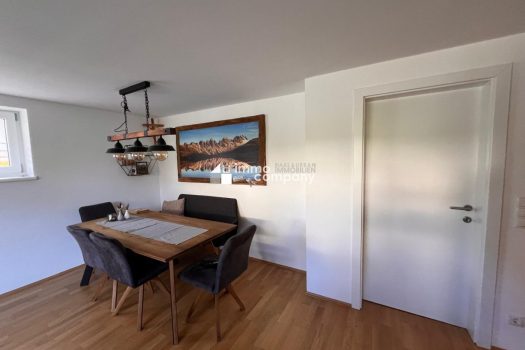 2JuWFjjqQeSiqZkAW1TCpn