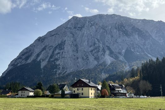 3bNYiwYBuj3VpEoZw8Hh4w