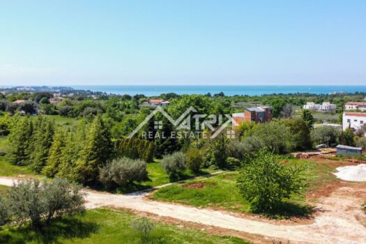 Poreč, Baugrundstück mit Meerblick 1683319822 marko bijelic zemljiste 4