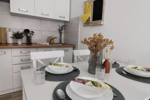 1723651076 1000009195