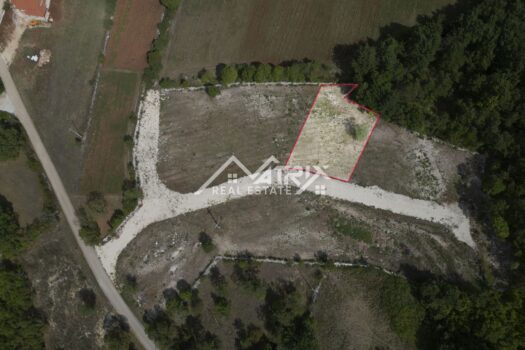 1732711763 parcela 3