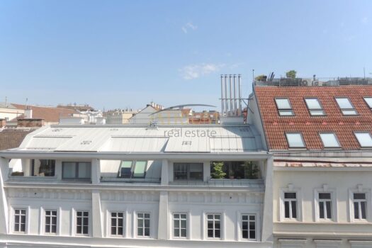 Kürzlich renovierte 3-Zimmer-Wohnung im 6. Stock – 88 m² Wohnfläche 2kRUwnQMG6CfPqmFzhSL1M