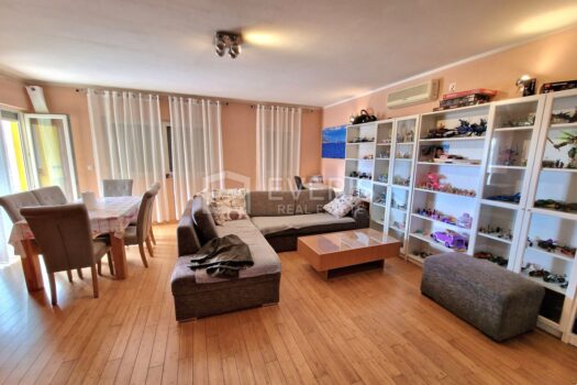 1681061952 20230401 111629