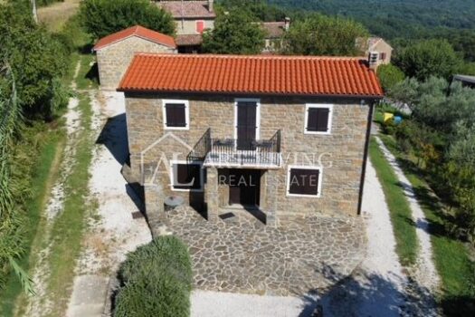 Buje-Umgebung, Charmantes Steinhaus mit Swimmingpool 1693680426 dji fly 20230902 155024 597 1693662962997 photo optimized