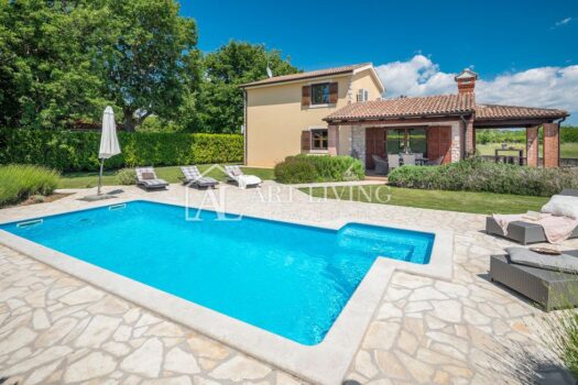 Istrien, Poreč, Umgebung – attraktive Villa mit Swimmingpool in ruhiger Lage inmitten der Natur 1739186643 1