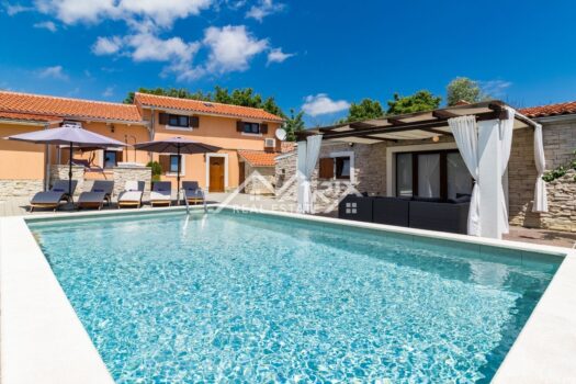 1717494282 mg 1604 1280x853 1