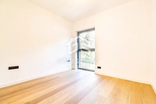 1740905823 1953077568 259309 0