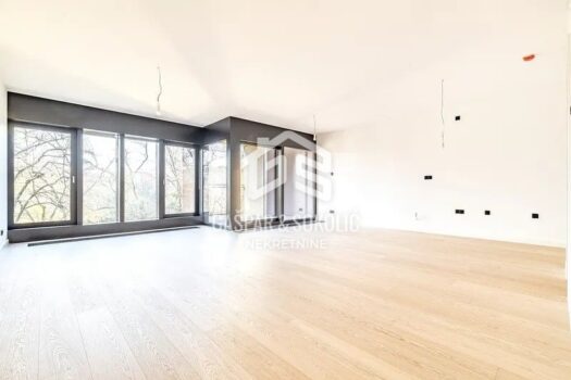 1740906005 2116279975 259312 0