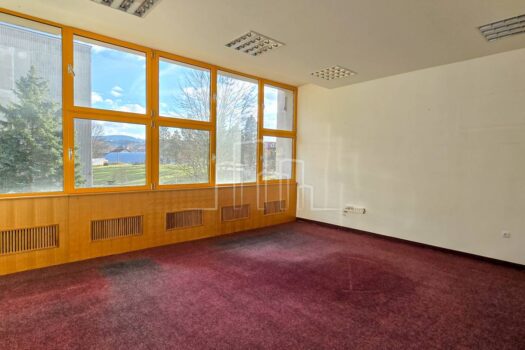 1740923806 20250124 150331