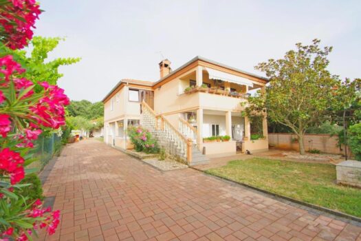 Haus Fažana, 282m2 1741346919 470701252