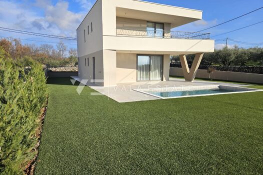 1741646927 8c246ab2 c685 4538 84b7 638eb9886162