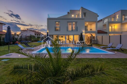 Istrien, Poreč, Umgebung – Luxusvilla mit Swimmingpool in ruhiger und schöner Lage 1742213025 43