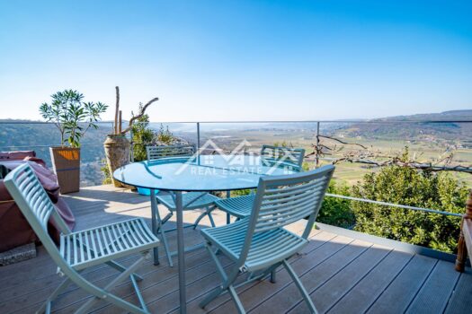 1742674267 dsc 0516 hdr