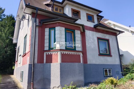 Romantisches Haus mit großem Garten 2TwKdP5RFZzXmA8LlOCYtl 1