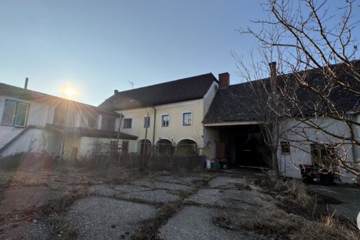 3sCSNGQ4SqPDZDZkXkXBJW