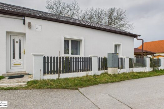 Traumhaftes Einfamilienhaus in Kirchstetten – vollrenoviert, Garten und Terrasse! 7KlFIkYZCBIznlL0iIGwHZ