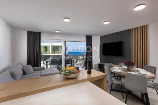 1739352978 544664571