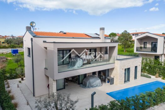 1743494746 porec umgebung designte villa in der nahe des meeres 2