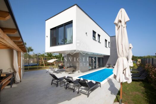 Moderne Villa mit Pool in Medulin 1743534606 2071220897 264450 0