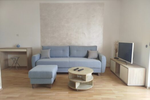 1745305800 1000029102