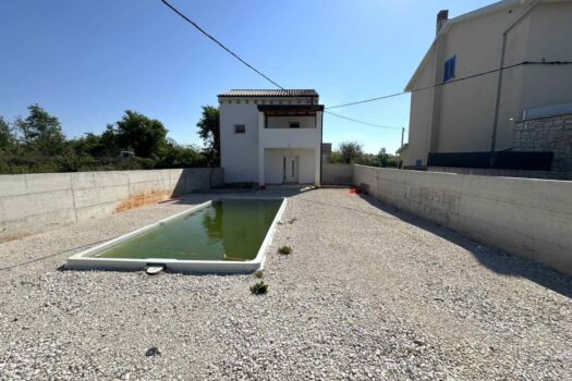 1745915124 1000029897