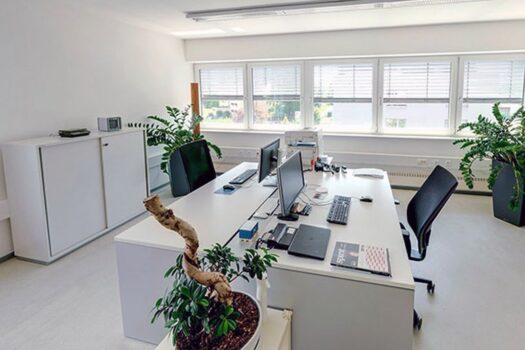 Einzelbüros ab ca. 25m² im Innovationszentrum W.E.I.Z., größere weitere Büroräume verfügbar 1kp2SHv8fqvw2WjgovsPoF
