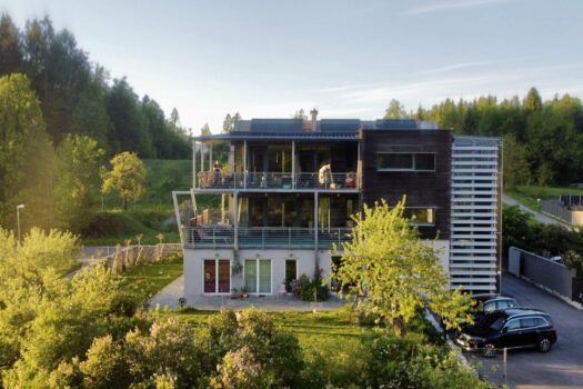 2SX46hPtaAAKb3yQFBAOI3