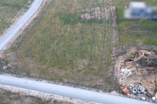 4MKDCmZmEYMYwHlBIxWO83