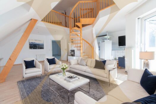 Ihr neues Zuhause und Büro in einem – ein ganzes Geschoss wartet nähe KH Wels auf Sie! Virtuelles Staging Wohnbereich I