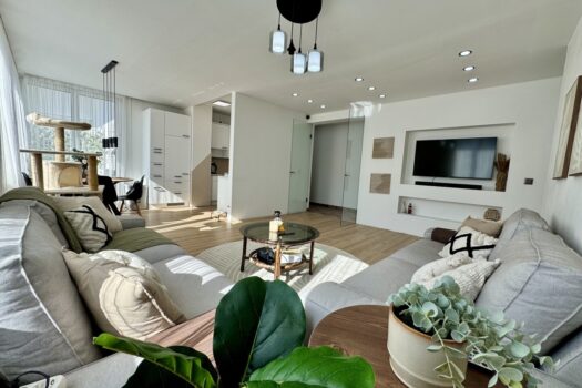 Wohnen mit Schlossblick: Moderne Wohnung im Ärztezentrum 6w0SNFG8YlxPIX5RLIvasu