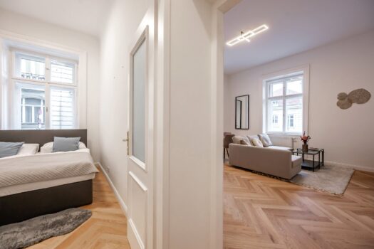 7yXrVZKfGlBI6kkQu9Eq35