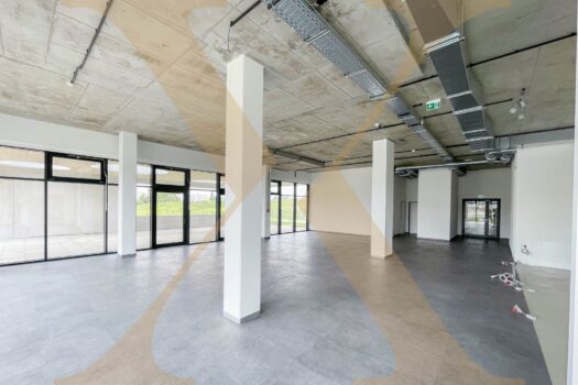 Gastronomen aufgepasst! Top-moderne Gewerbefläche samt großzügiger Gastterrasse in Asten zu vermieten! Speisesaal I