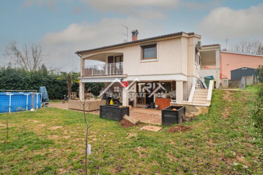 1704373664 obiteljska kuca nadomak grada poreca 23