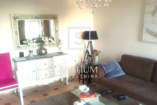 1707405670 img dee78fdb826fe2612aa3bc8115fcac64 v