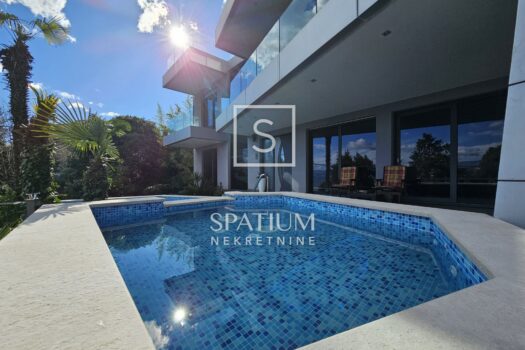 1707831822 1000029531