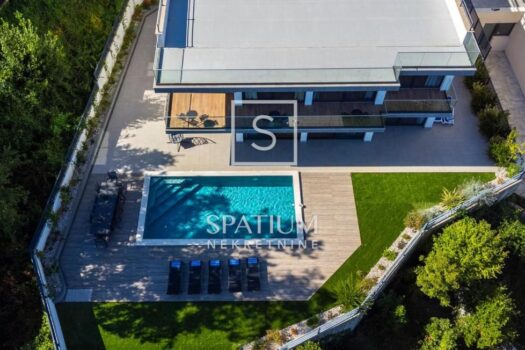 1711624633 532366462