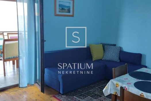 1712583372 265828865