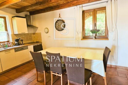 1714839298 20240504 160119