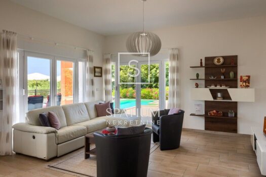 1723213926 img 20240809 wa0101