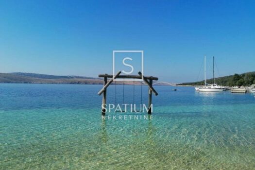 1725558660 thumb 1683795509 29301 5283 1682422785 1