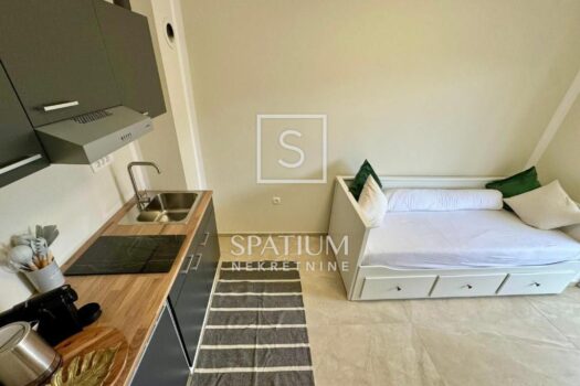 1729080834 560594218