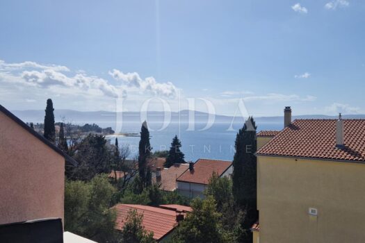 1742824116 1000224313