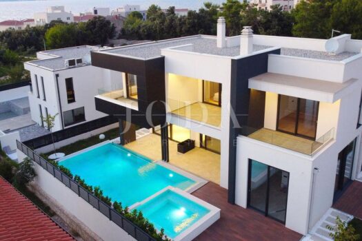 1745500194 dji 0977a 2